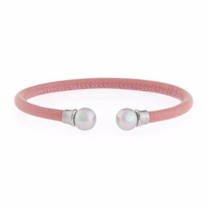 FLAWLESS Majorica Pearl Pink Leather Bangle